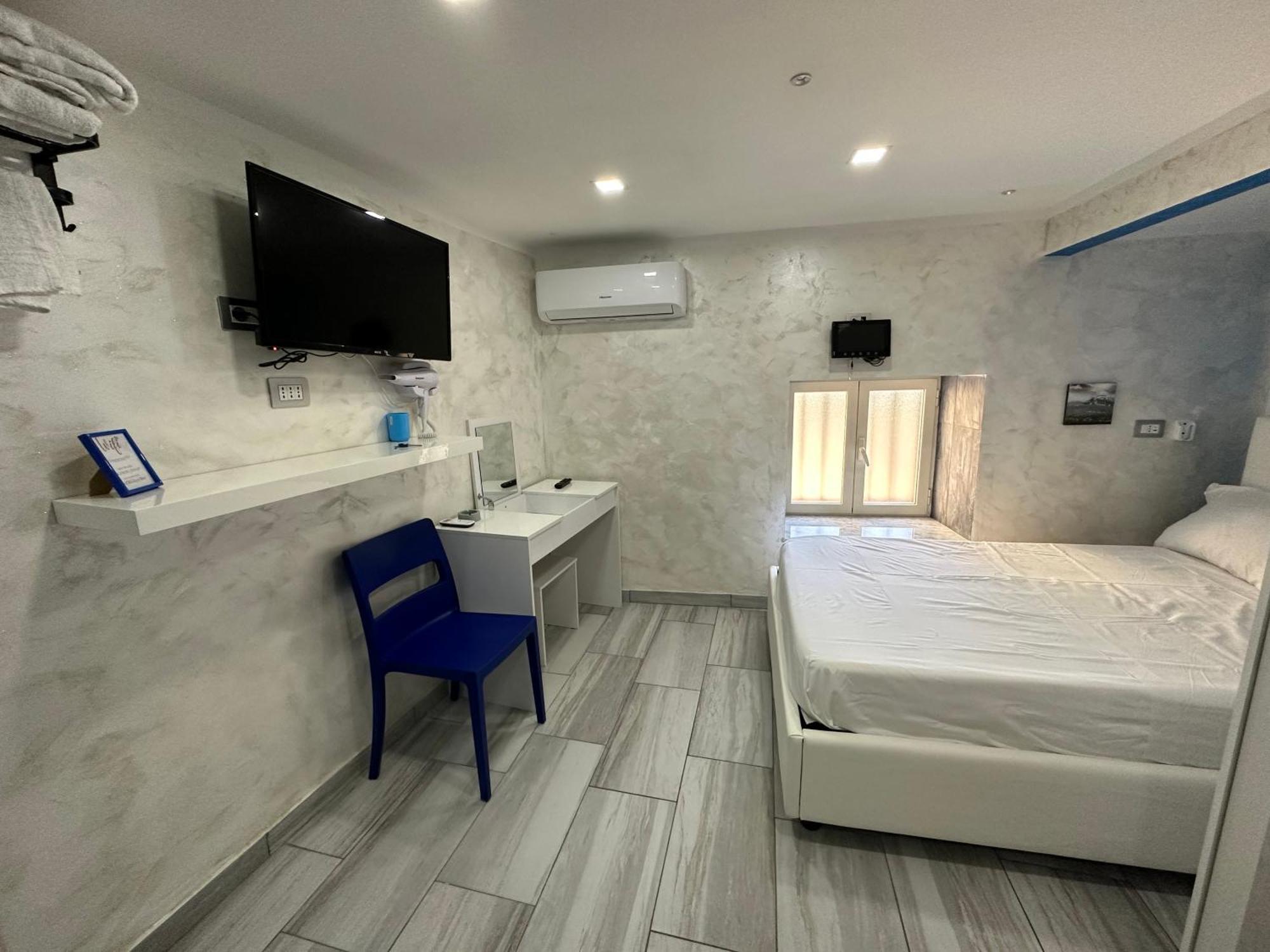 那不勒斯 Clopat Vacanze2023酒店 外观 照片